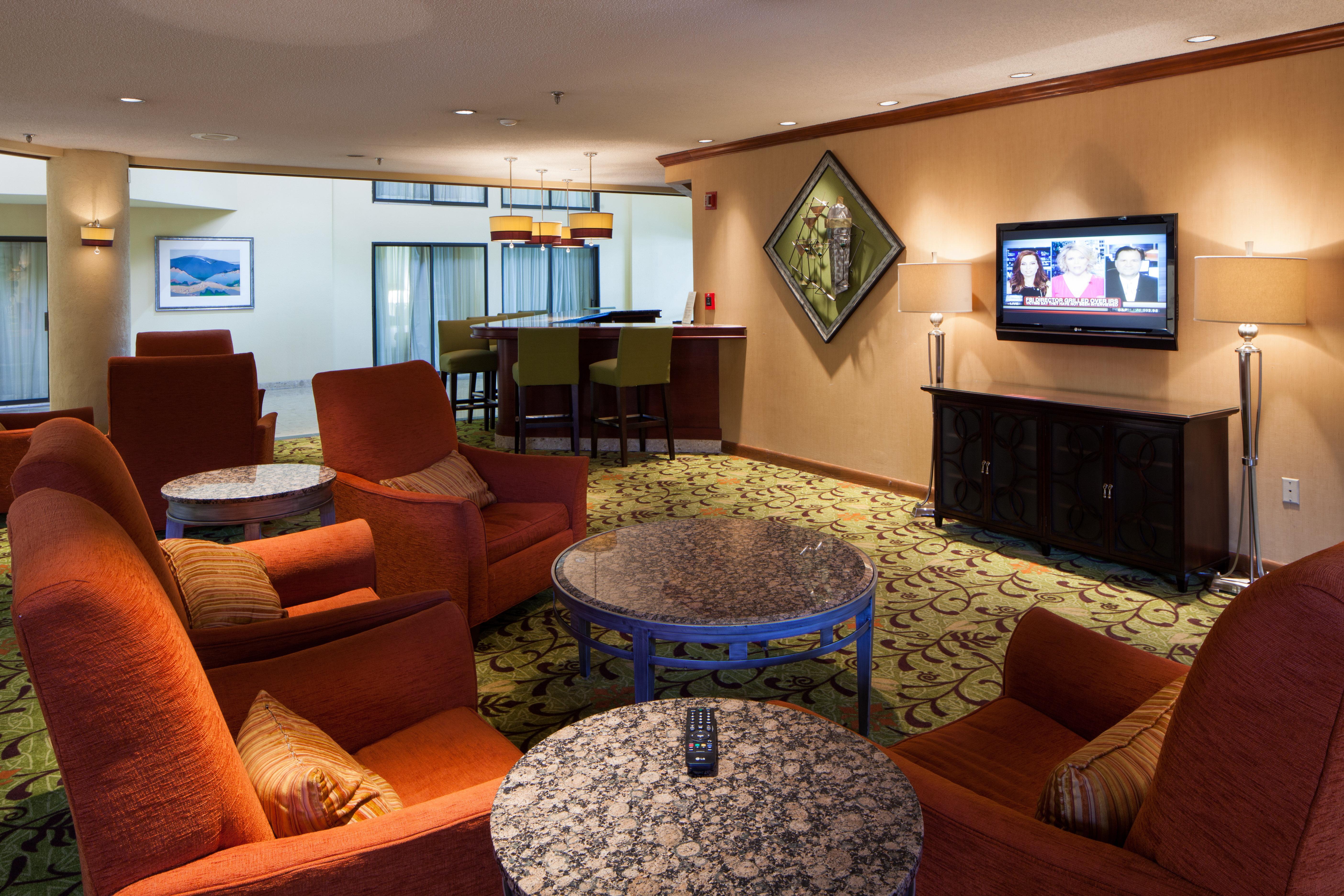 Crowne Plaza Hotel Hickory By Ihg Exterior foto